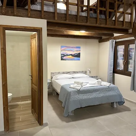 Lava Beach Suites Agia Galini Buitenkant foto