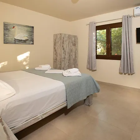 Lava Beach Suites Agia Galini Buitenkant foto