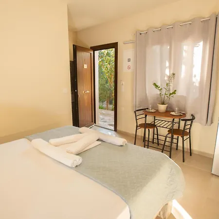 Lava Beach Suites Agia Galini Buitenkant foto