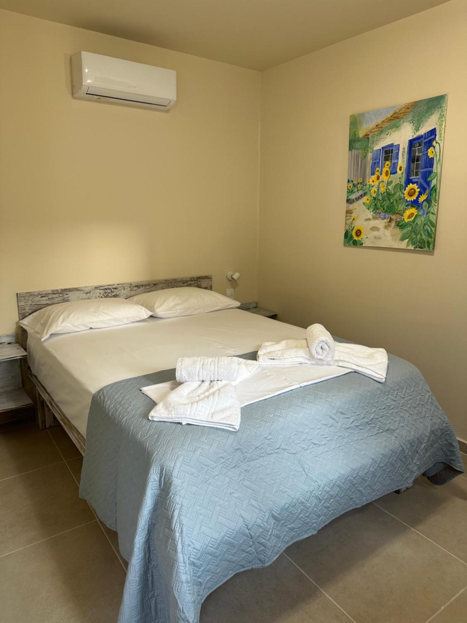 Lava Apartment Agia Galini